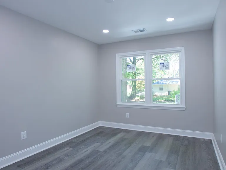 2608 Holly Dr — Photo 13