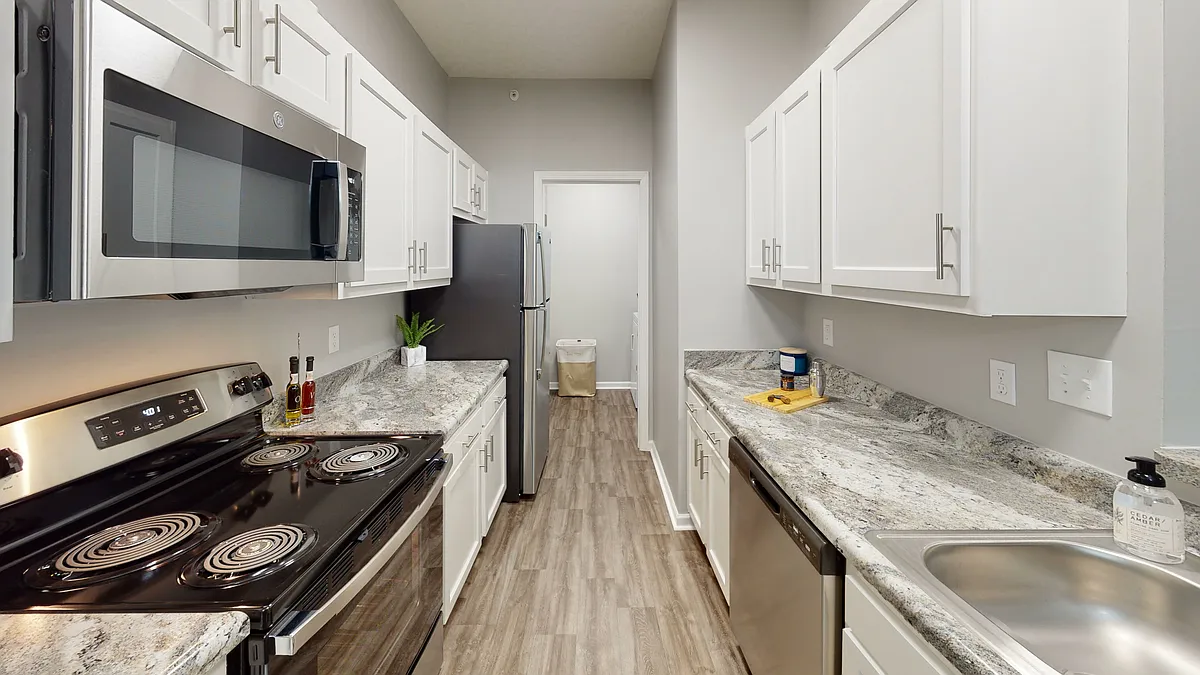 Building Photo - Burlington Oaks Apartments