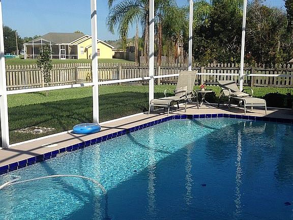 3rd image of 1141 Baycove Ln