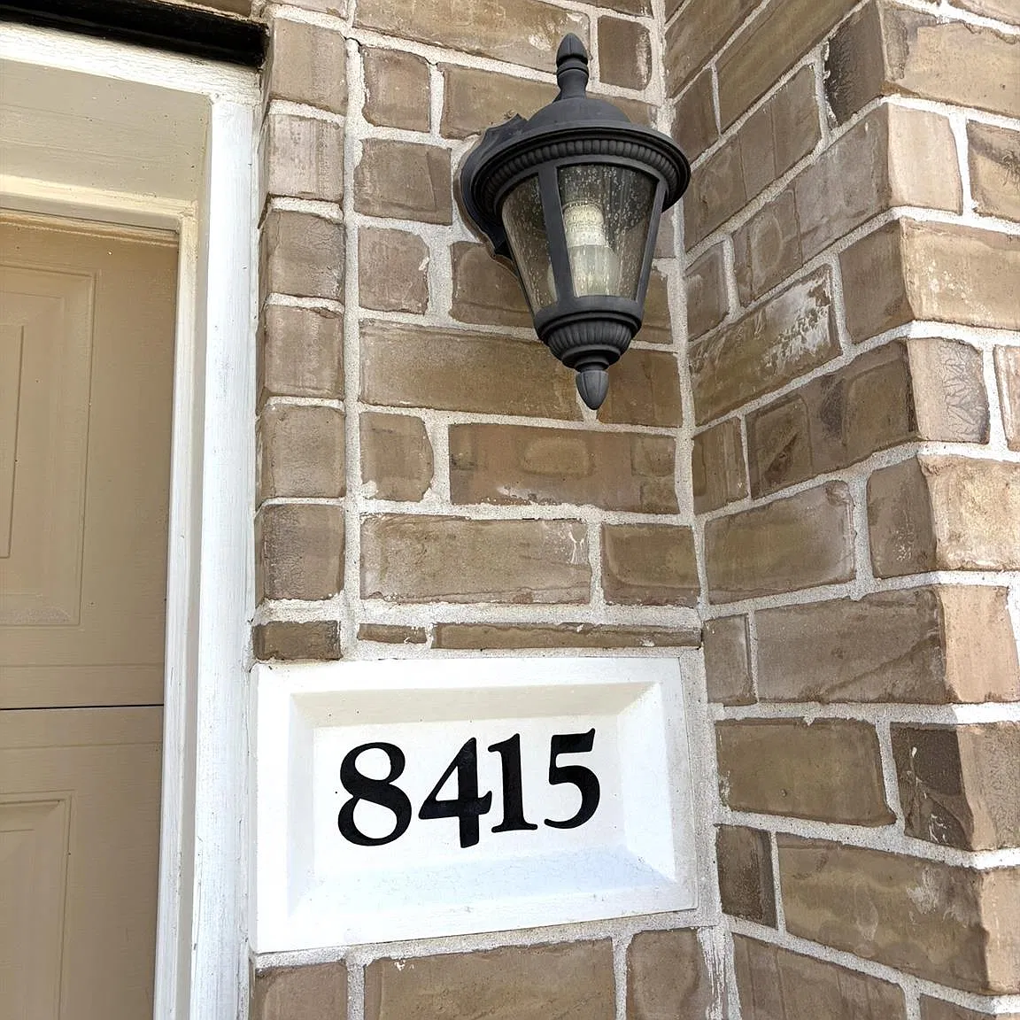 3 bed, 2.5 bath, 1771 sqft, $2,085 — Photo 3