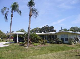 6401 Beechwood Ave, Sarasota, FL 34231