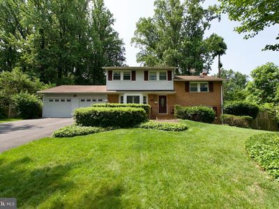 6613 Kerns Rd, Falls Church, VA, 22042