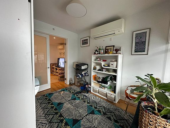 5th image of 1040 Dean St APT 200