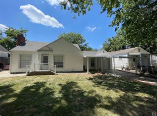 2723 SE Pennsylvania Ave, Topeka, KS 66605