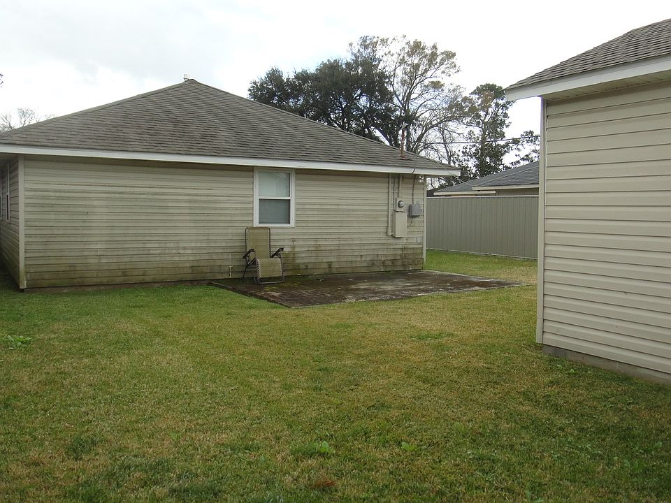 1st image of 2756 Erin Dr