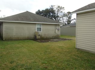 2756 Erin Dr, Marrero, LA 70072
