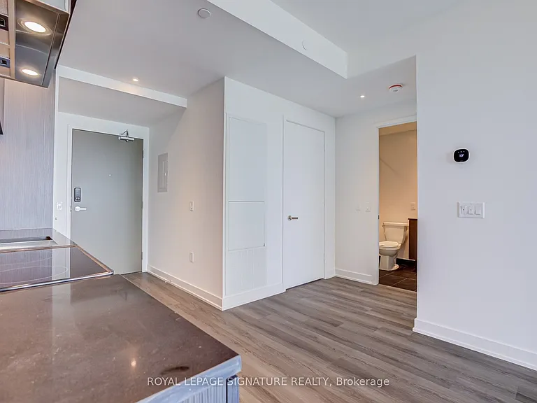 448 Burnhamthorpe Rd W #3807 — Photo 14