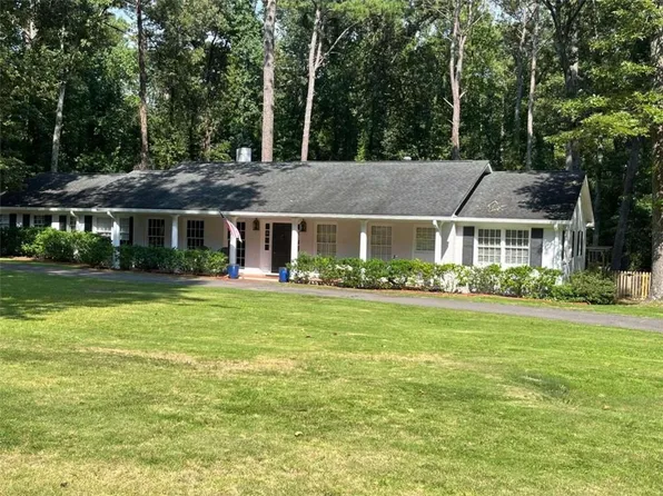 6 Pine Valley Rd SW, Rome, GA 30165