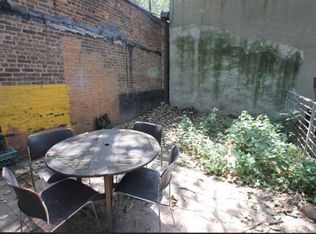 92 Scholes St APT 1R, Brooklyn, NY 11206