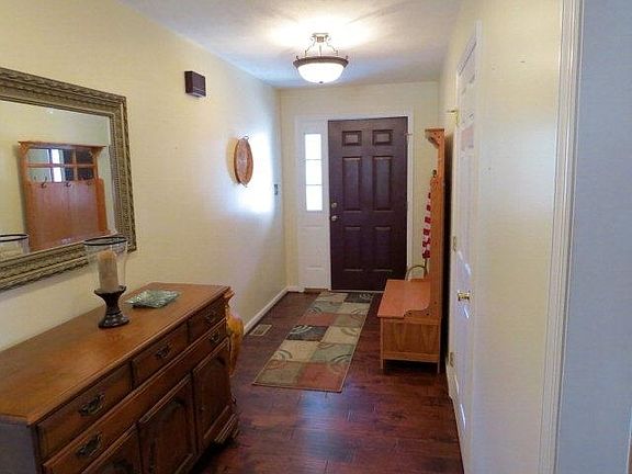 5th image of 209 Quail Hollow Drive