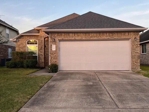 1238 S Maple Dr, Katy, TX 77493