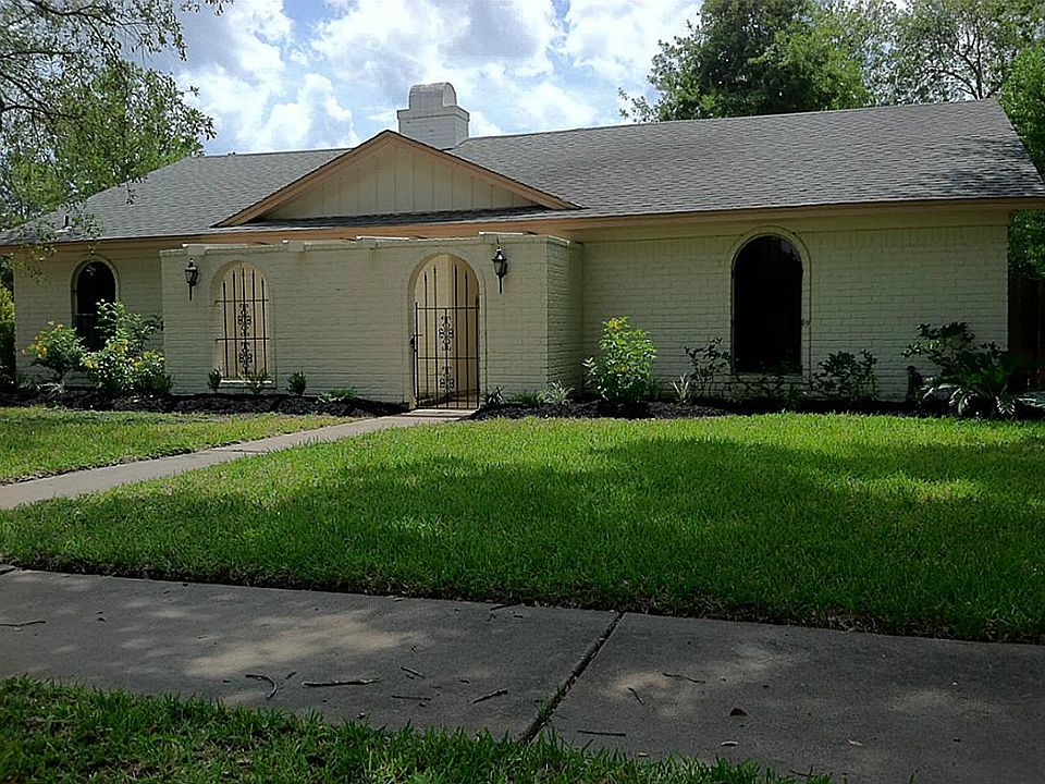 1st image of 22503 Goldstone Dr