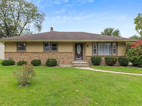 3711 Florida Dr, Rockford, IL 61108