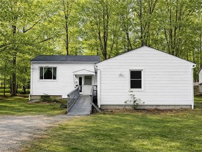 1344 Waverly Rd, Eastlake, OH, 44095