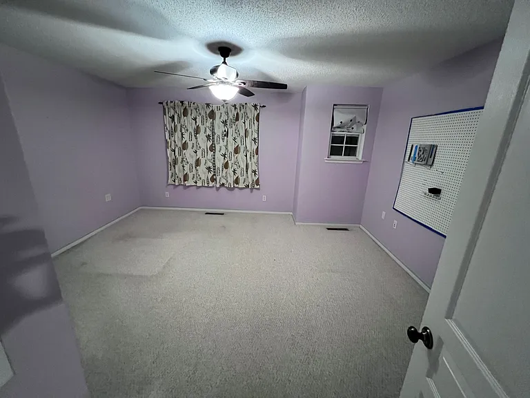 Upstairs Bedroom 3
