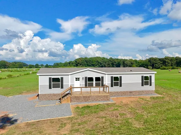 771 County Road 25, Crossville, AL 35962