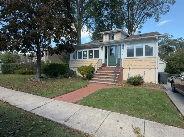 72 Lawn Ter, Cranford Twp., NJ 07016