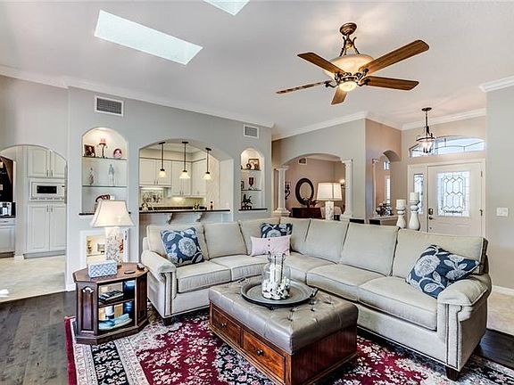5th image of 3257 Kingston Way