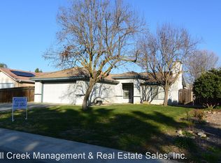 1420 S Arroyo St, Visalia, CA 93292