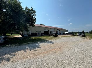 13688 Lee Town Rd, Pea Ridge, AR 72751