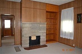 2nd image of 14359 Main St