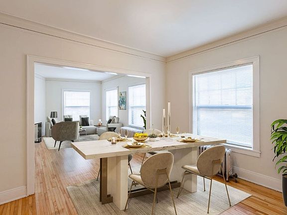 2nd image of 1325 W 27th St APT 208