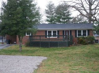 1036 Morningside Dr, Cookeville, TN 38501