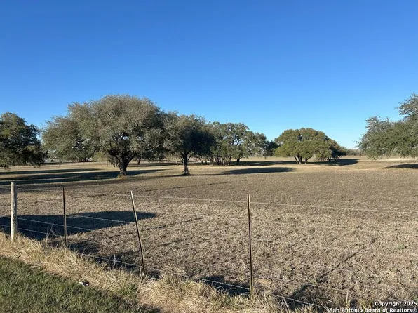 TBD Deaf Smith Rd, Beeville 78102