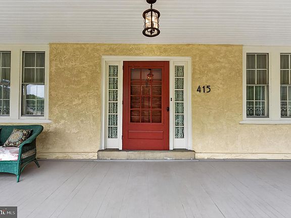 2nd image of 415 S Main St