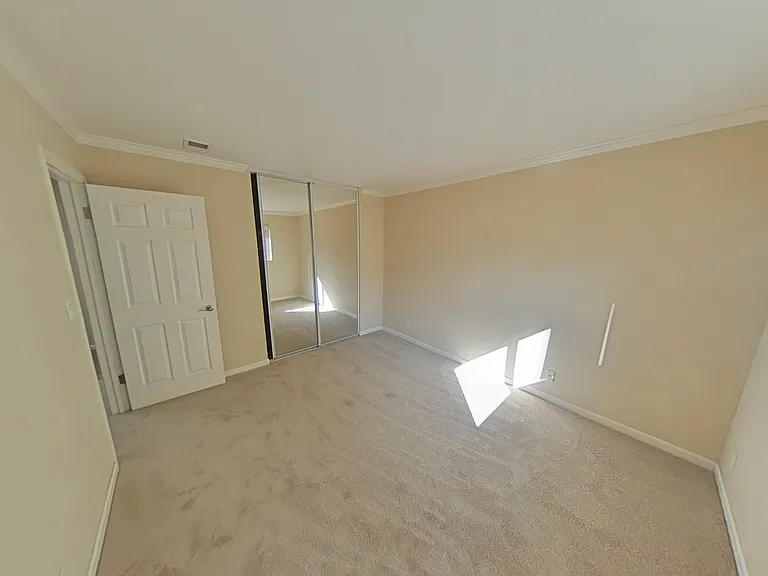 1220 Mills St #5M — Photo 6