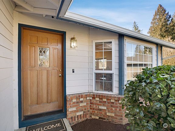 4th image of 11414 51st Drive NE