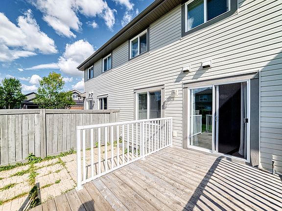 4th image of 26 Dickens St