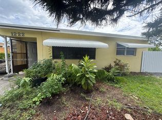 1222 S H St, Lake Worth, FL 33460
