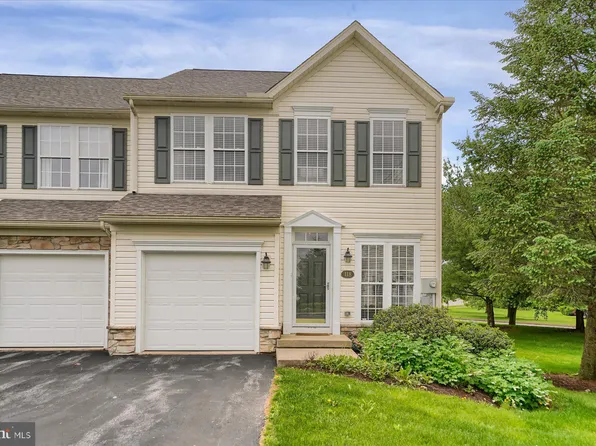 118 Scenery Ct #118, State College, PA 16801