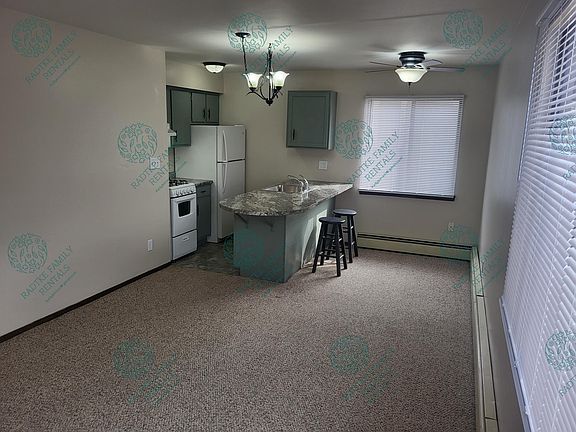 5th image of 5816 W Lincoln Ave