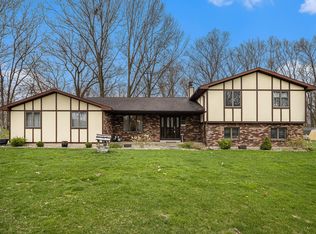 15571 Shady Ln, Three Rivers, MI 49093