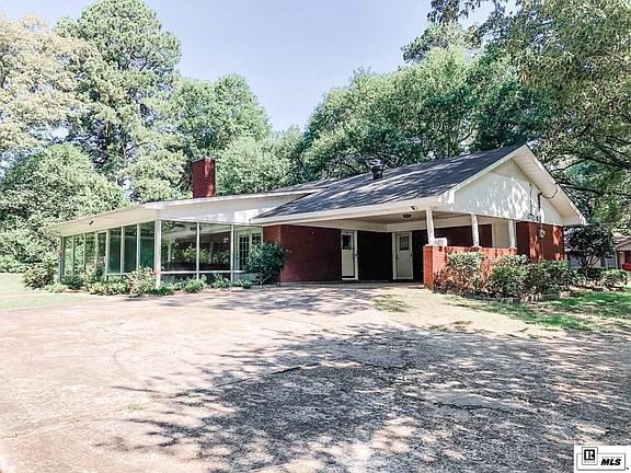 2nd image of 116 Arlington Dr
