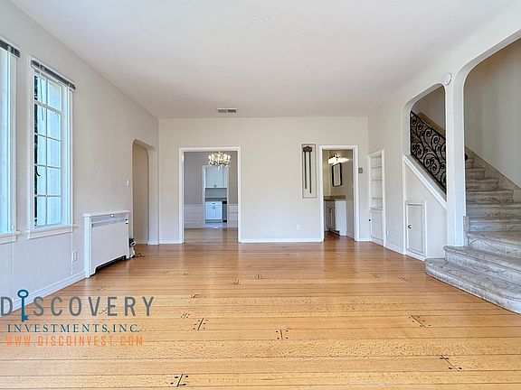 4th image of 368-376 Perkins St #368