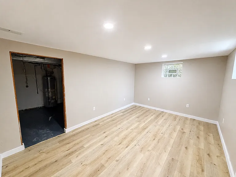 418 Pennwood Dr — Photo 13