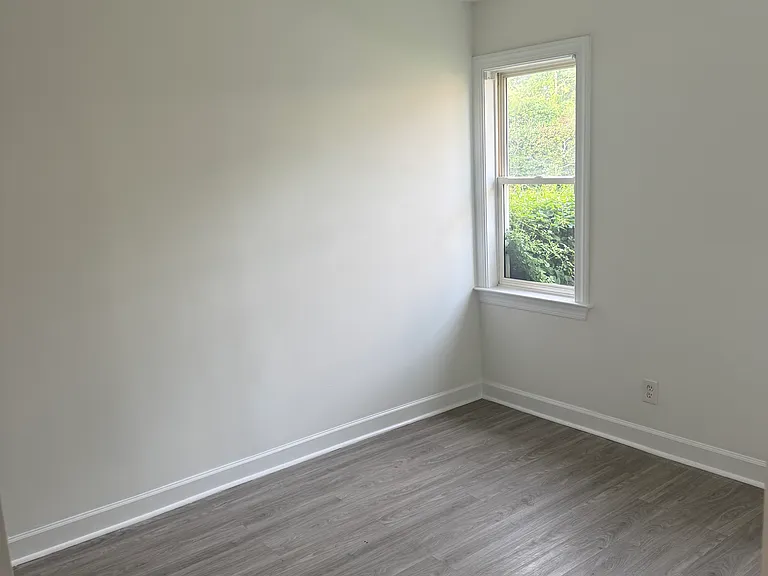 5703 Mossberg Ct — Photo 4