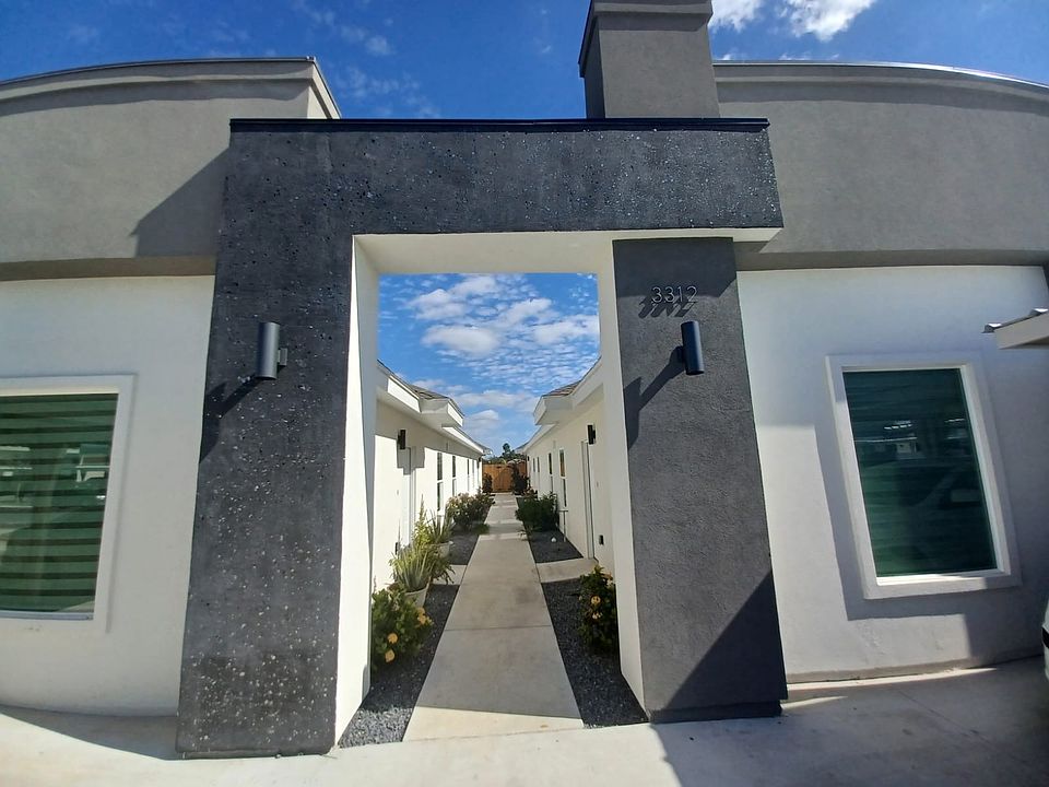 1st image of 3312 S Colt Ln #3