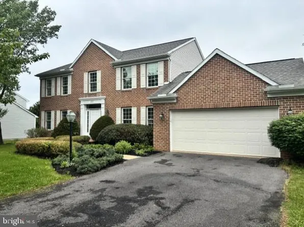161 Sunday Dr, State College, PA 16801