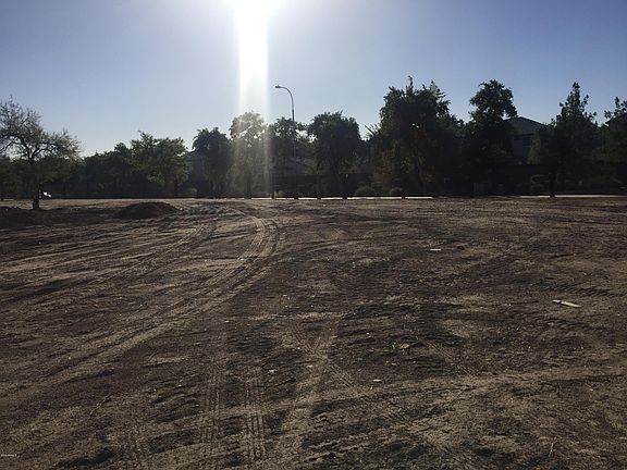 3rd image of 6605 S 39TH Avenue #0