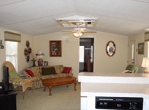 5th image of 2302 Double Eagle Dr