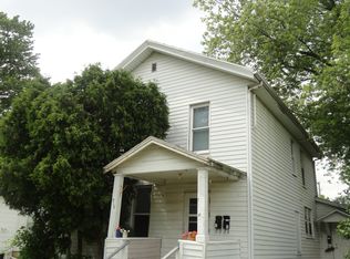 510 E Locust St #A, Bloomington, IL 61701