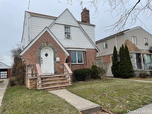 1st image of 69-58 180th St