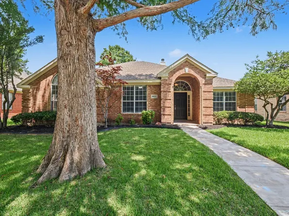 8820 Clear Sky Dr, Plano, TX 75025