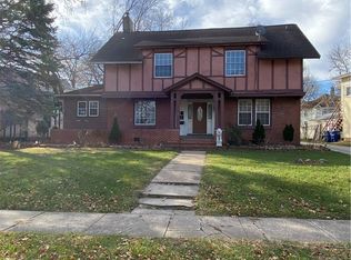 1920 Arlington Ave, Des Moines, IA 50314