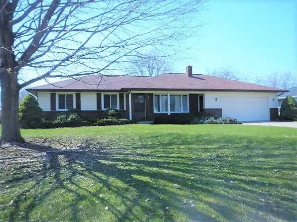 3707 Kathryn St, Vicksburg, MI 49097