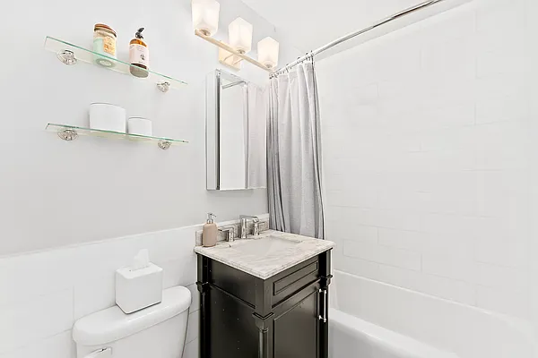 Rented by Corcoran | media 8